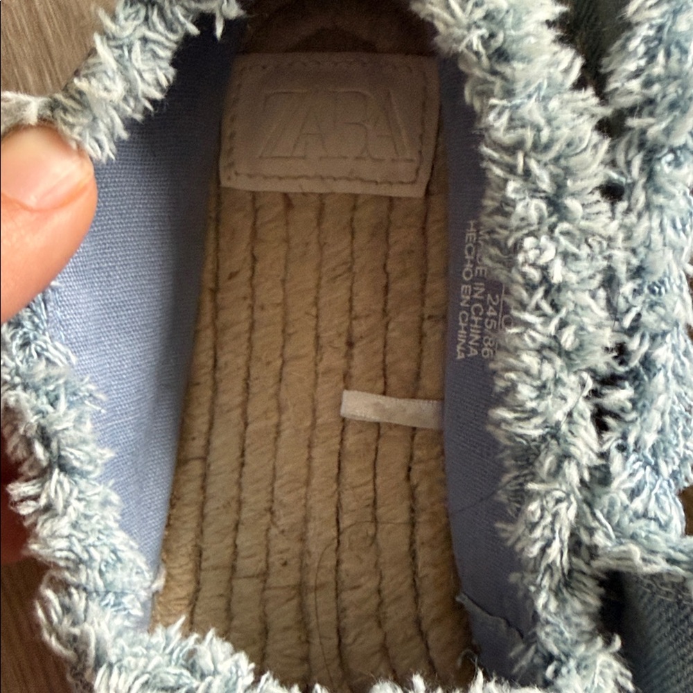 Casual Denim Slip-On Shoes in Light Blue - Picture 2 of 5